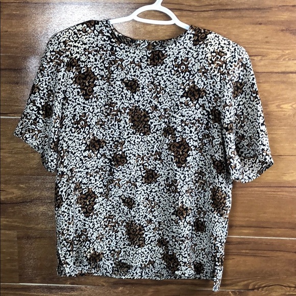 spencer Jeremy Tops - Spencer Jeremy %100 silk cheetah shirt